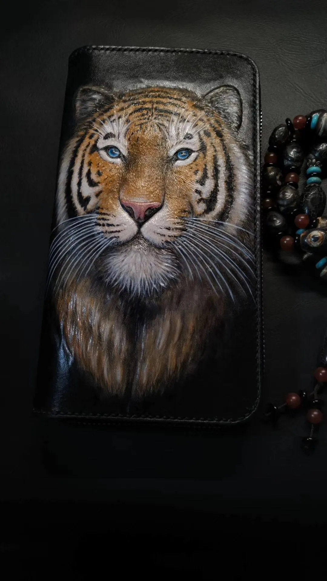 Badass Black Leather Men's Tiger King Long Biker Wallet Handmade Tooled Zipper Long Wallets For Men