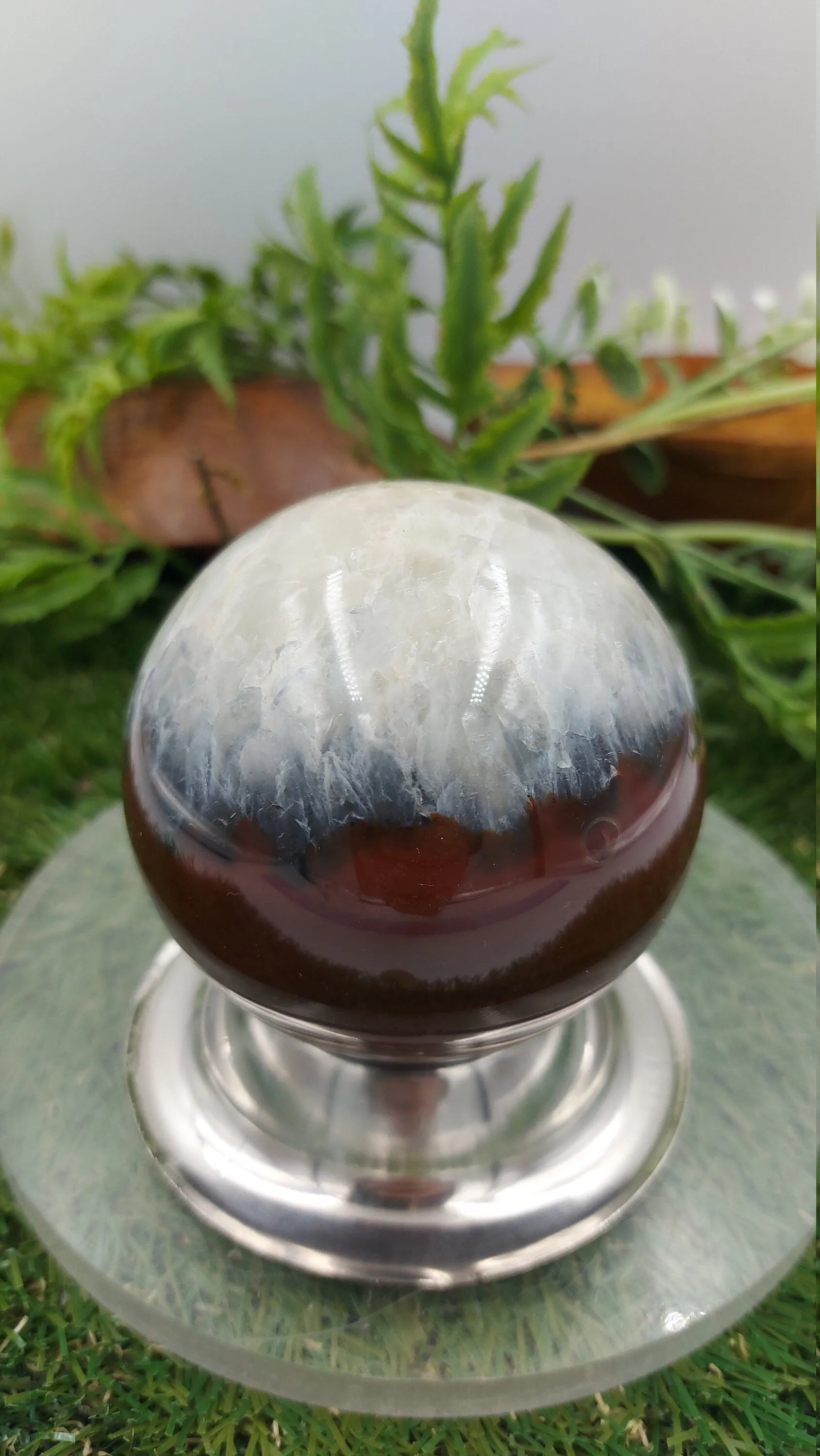 Crystal Brown Agate Sphere ~ perfect For Crytsal Healing, Crystal Grid, Crystal Ball ~ Metaphysical Healing, Meditation