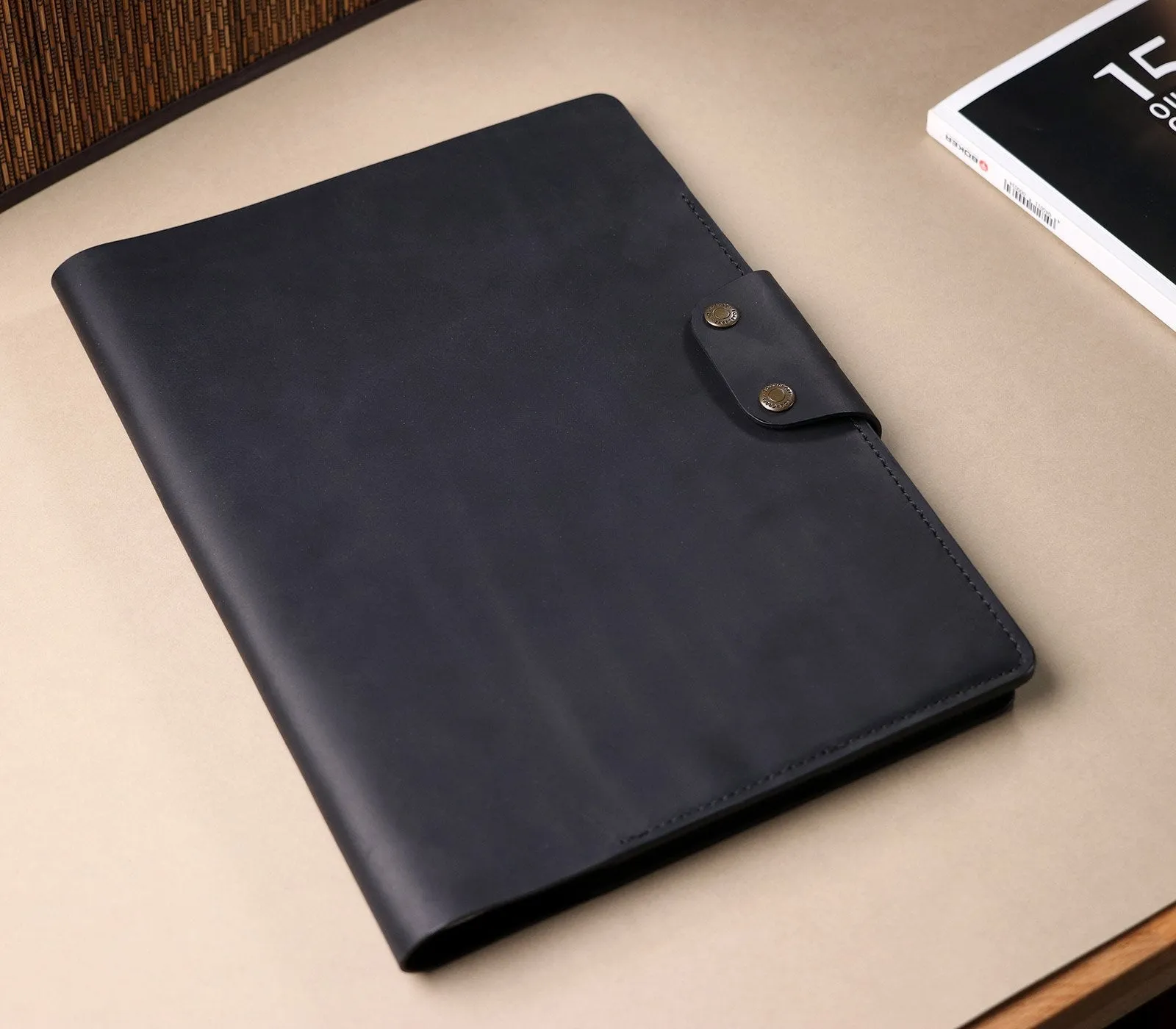 Hemingway A4 Padfolio - Document Organizer