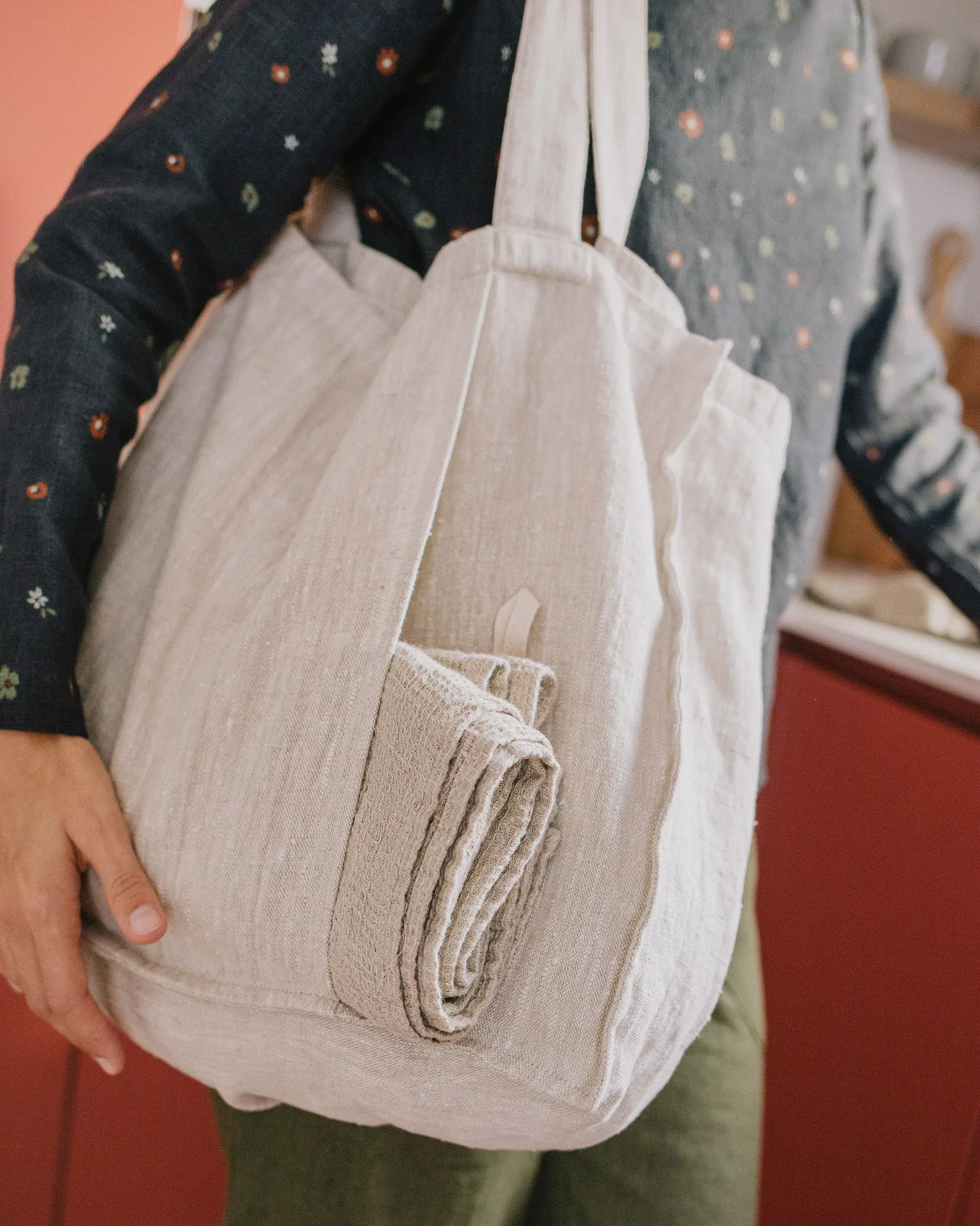 Linen Yoga Tote Bag (in Heavy Beige)