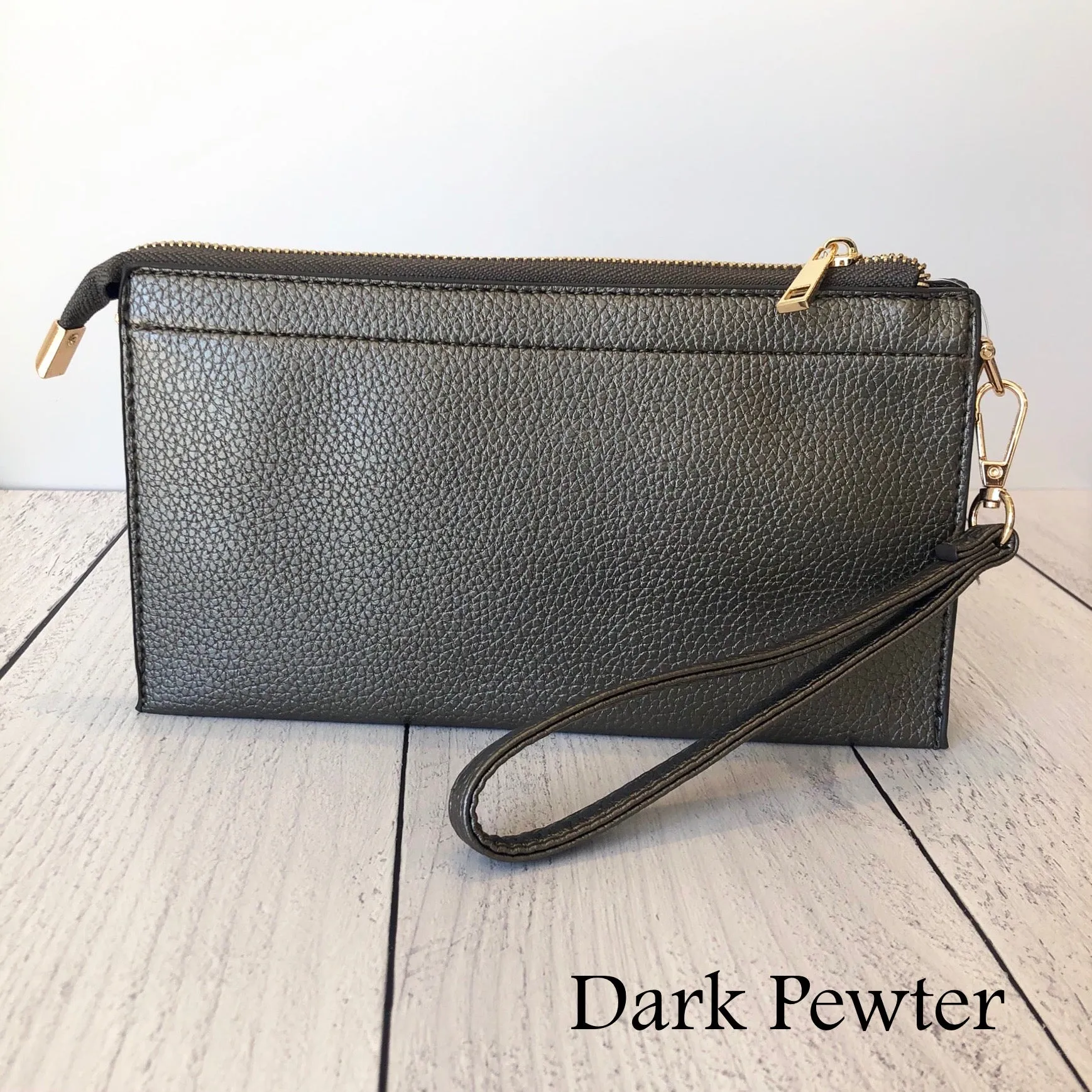 Pebble Wristlet / Crossbody