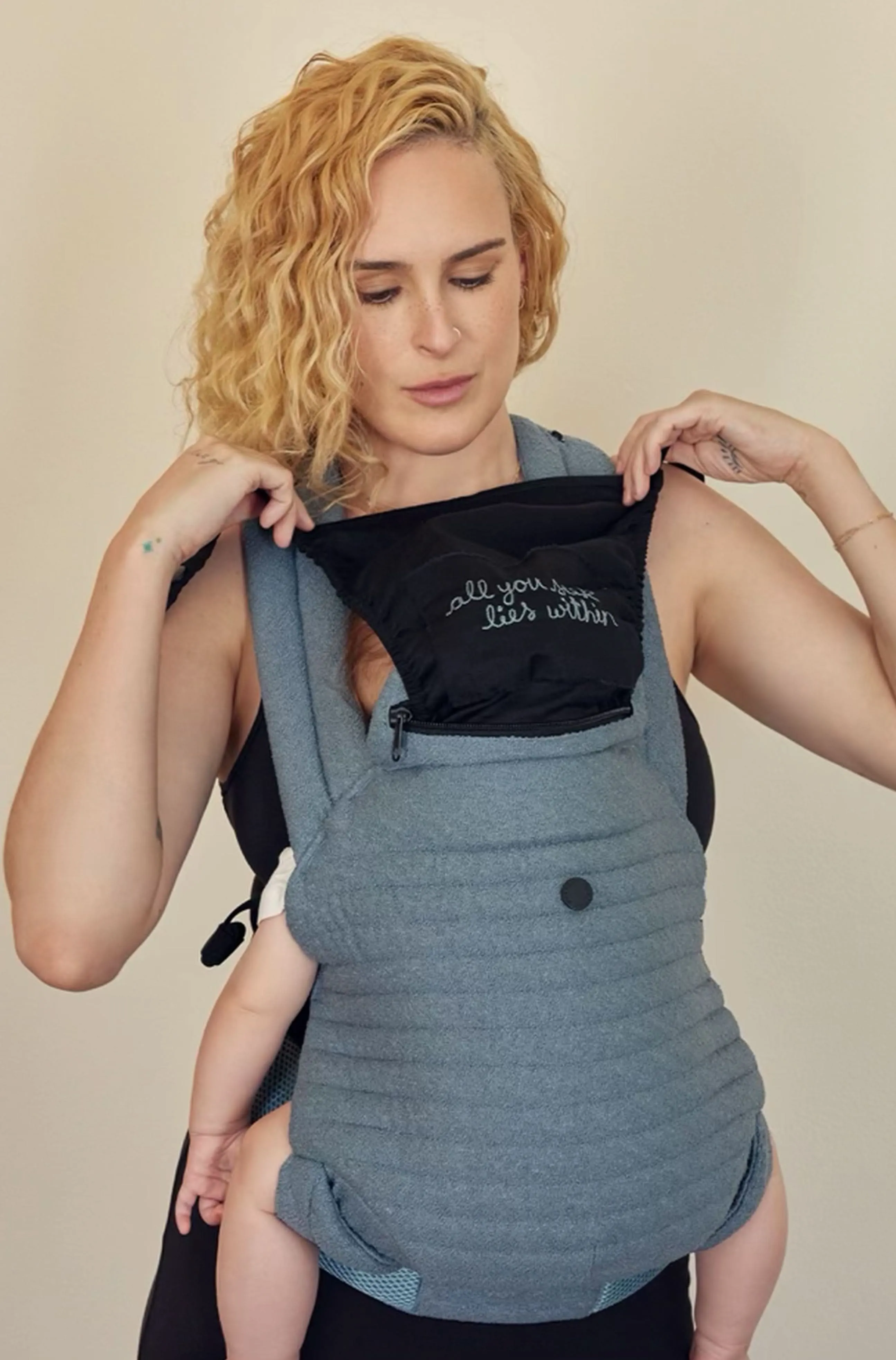 Rumer “Lou Blue” x Bumpsuit - Armadillo Baby Carrier