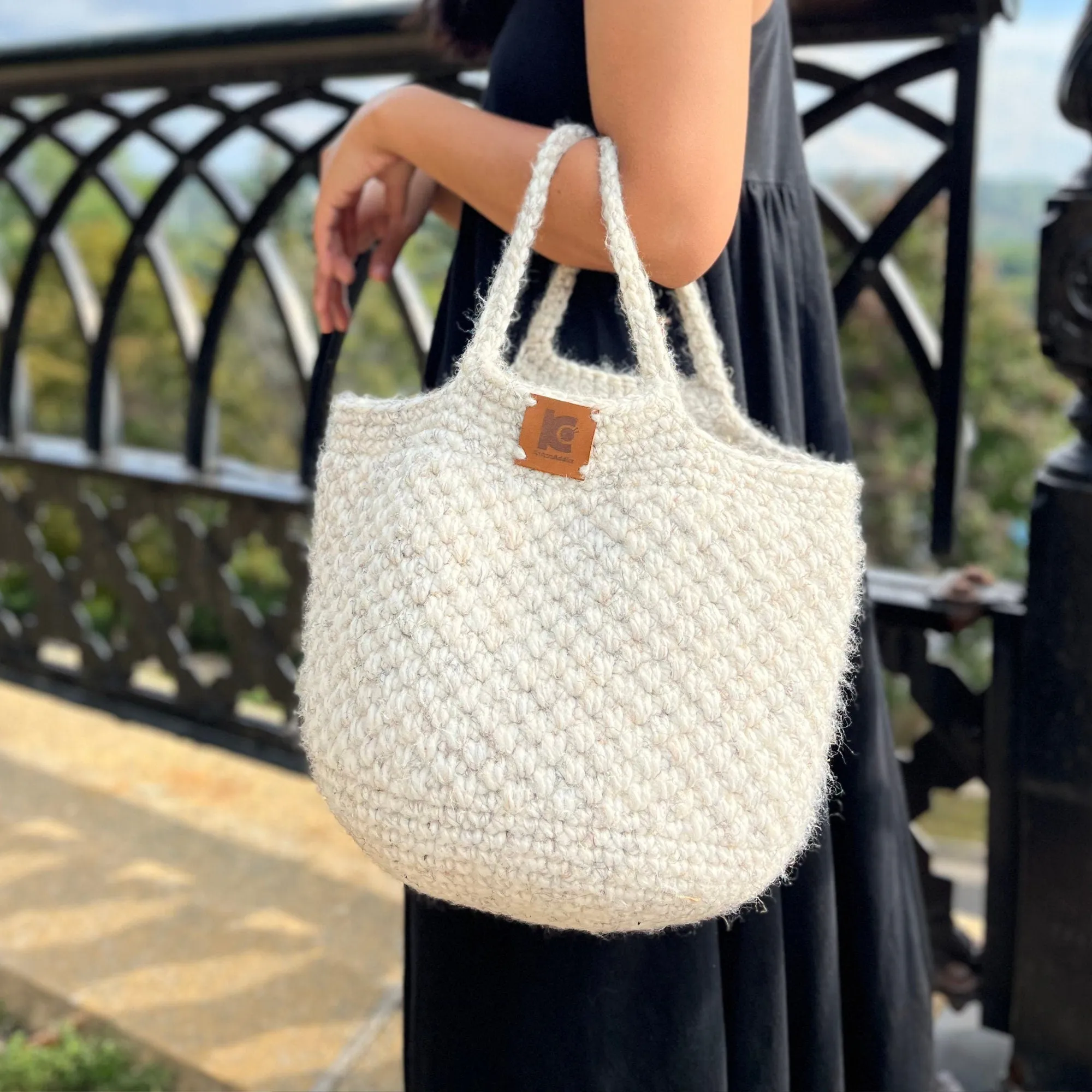 Stylish Crochet Carry All Bag Pattern PDF- Perfect for On-the-Go Organization!