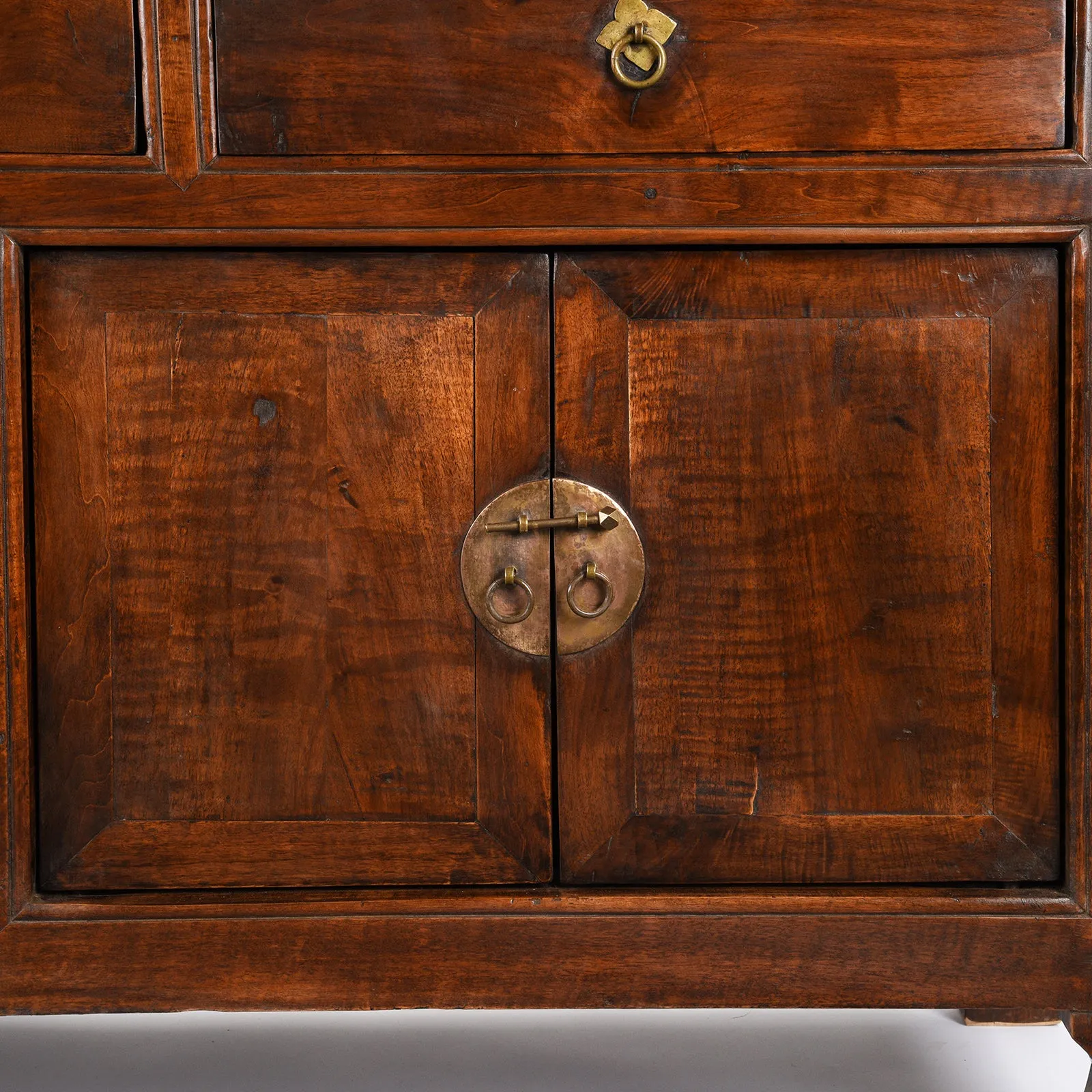 Walnut Sideboard from Gansu - 19th Century